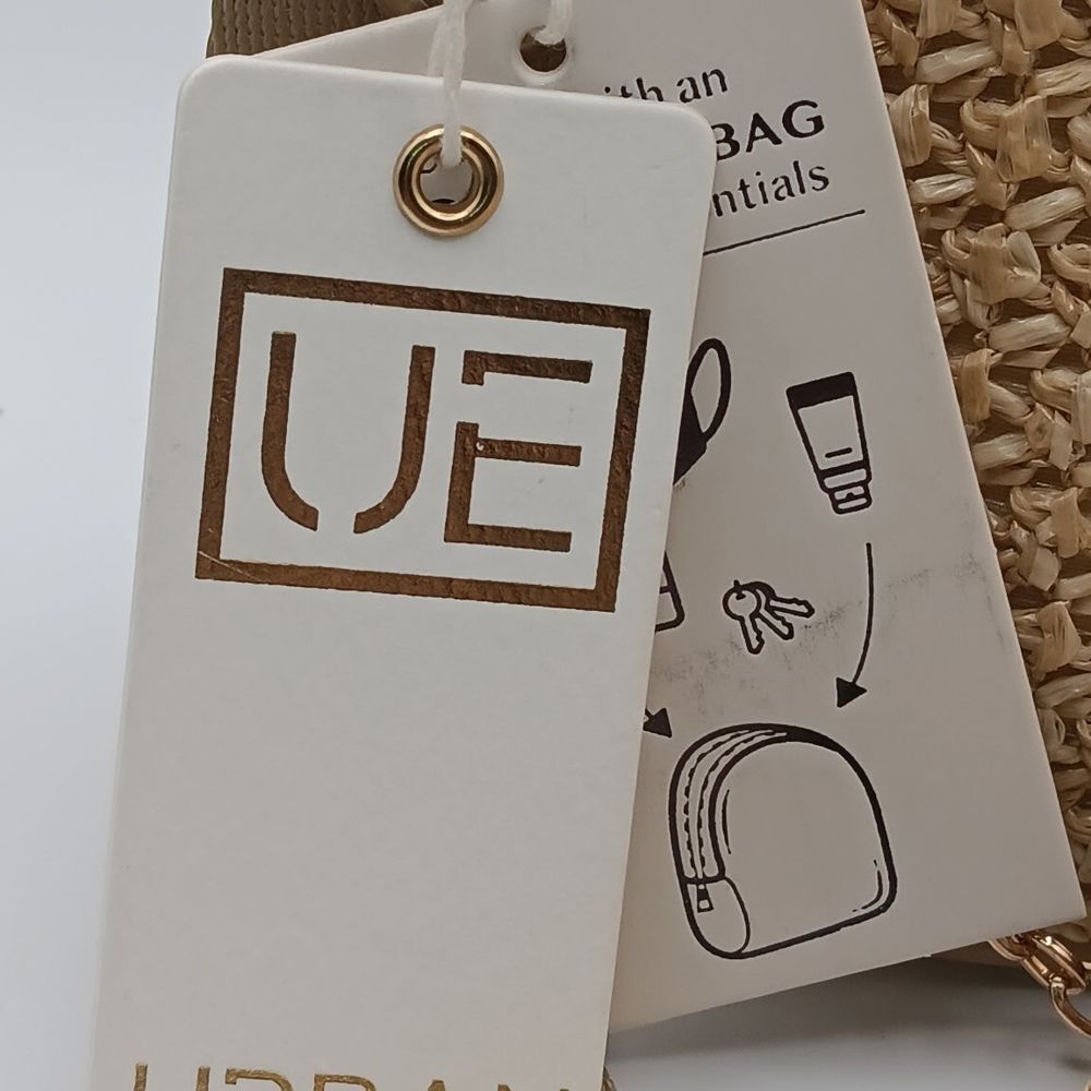 Urban Expressions Beige Woven Crossbody Bag Set - Picture 4 of 15